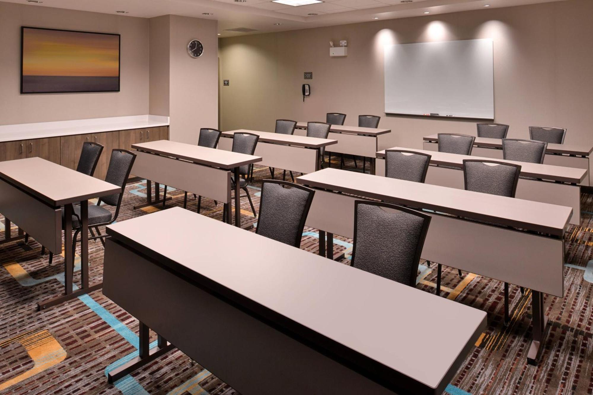 Residence Inn By Marriott East Lansing Esterno foto