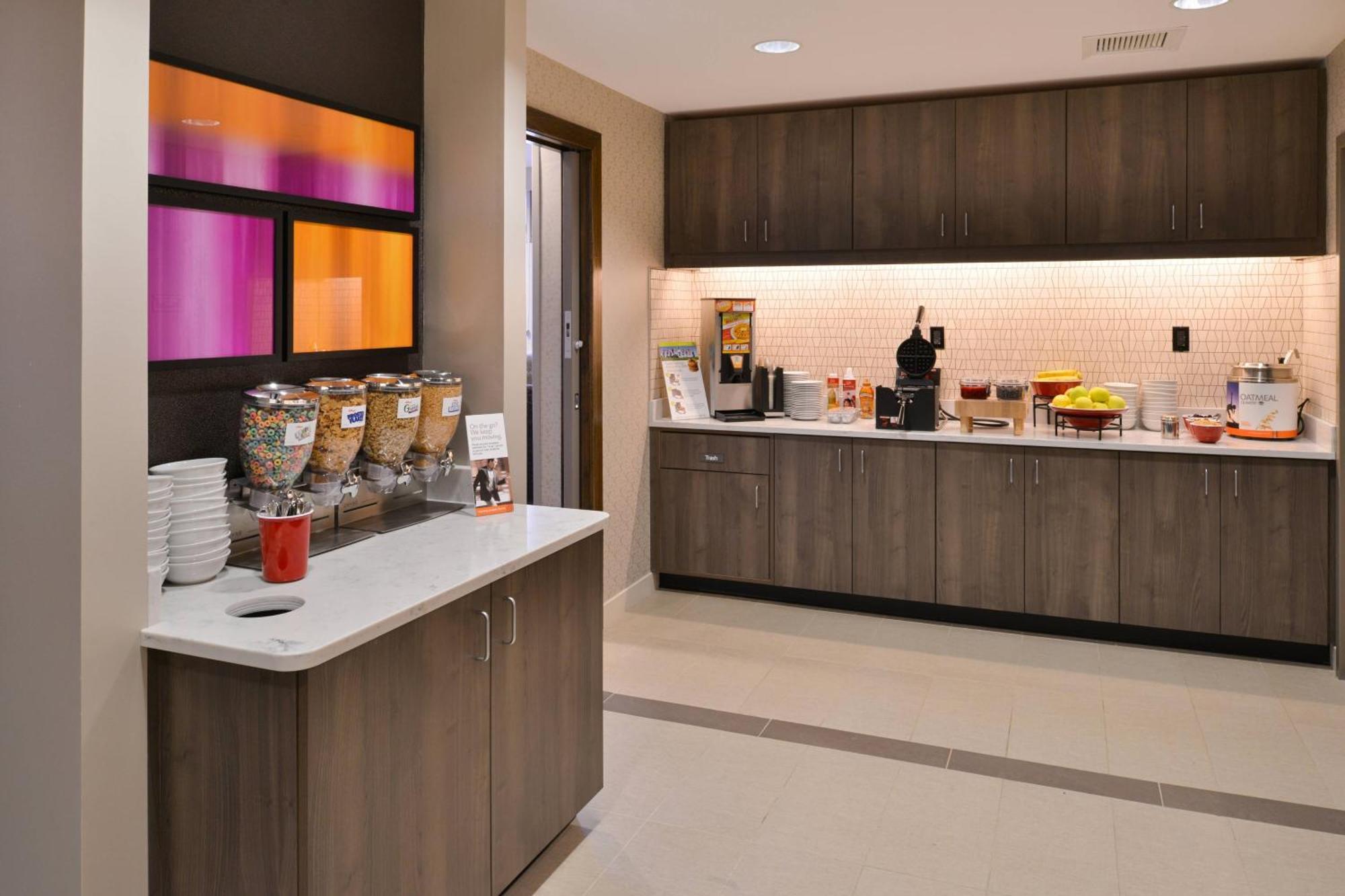 Residence Inn By Marriott East Lansing Esterno foto